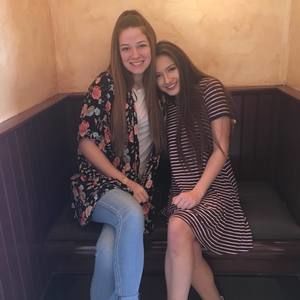 Meet your Posher, Carrie